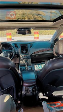 هیۆندای ازێرا